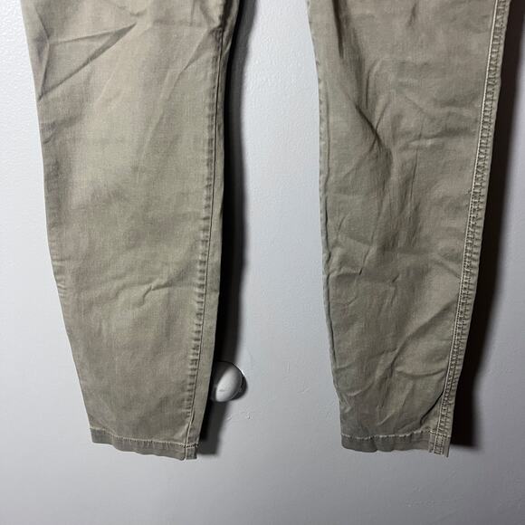 Cabi Women’s 8 Utility Chino Pants Khaki Straight Leg Cargo Pockets 30 Inseam - Picture 6 of 8